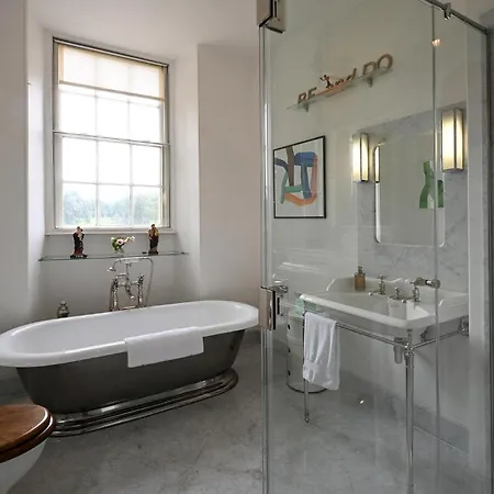 Hazel Chapel By Birch * Broughton (North Yorkshire)